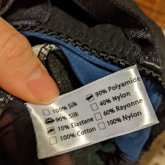 La Lilouche silk bralette - Picture 8 of 8